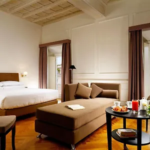 Gasthuis Splendor - &, Rome